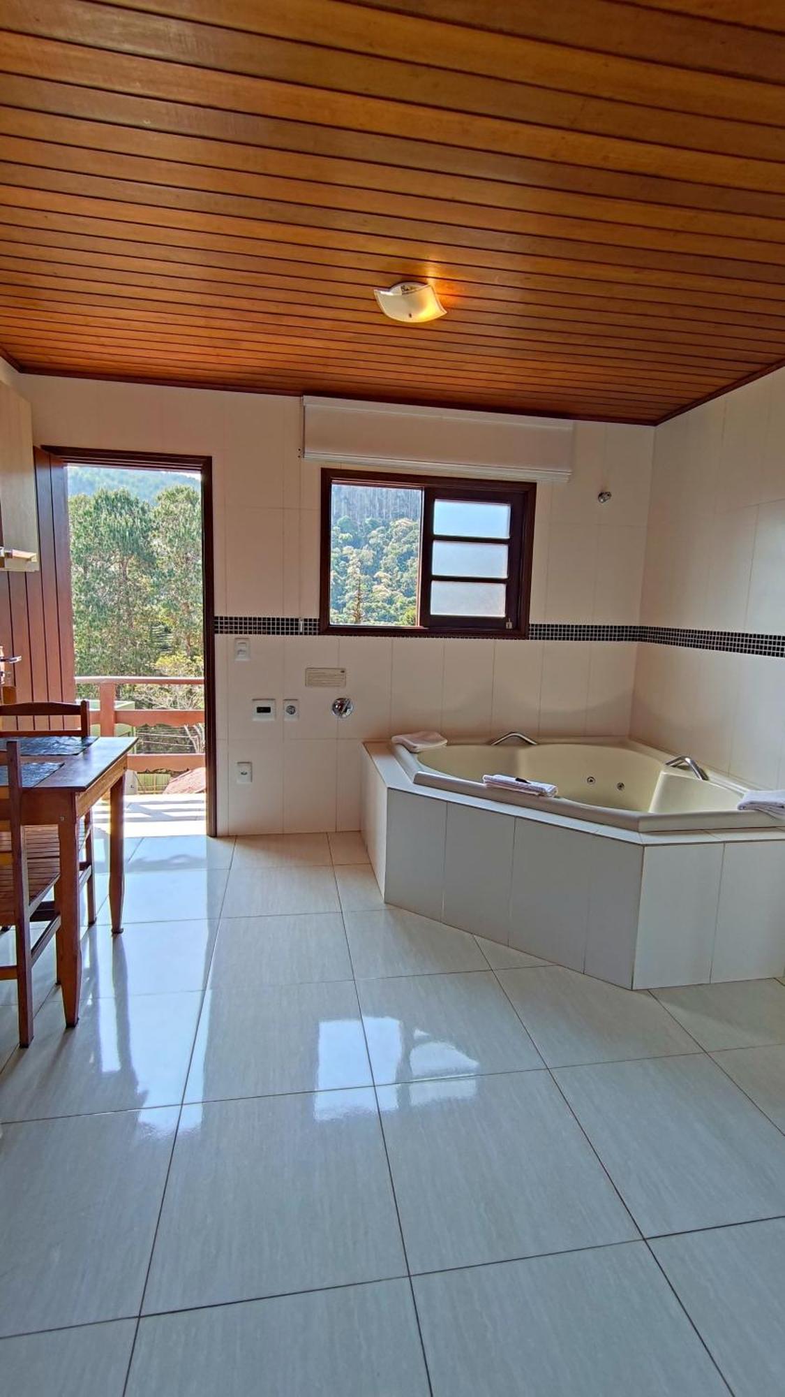 Chalés Leopoldo em Monte Verde Extérieur photo