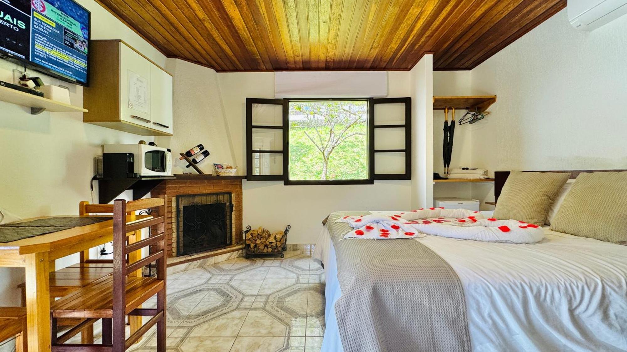 Chalés Leopoldo em Monte Verde Extérieur photo